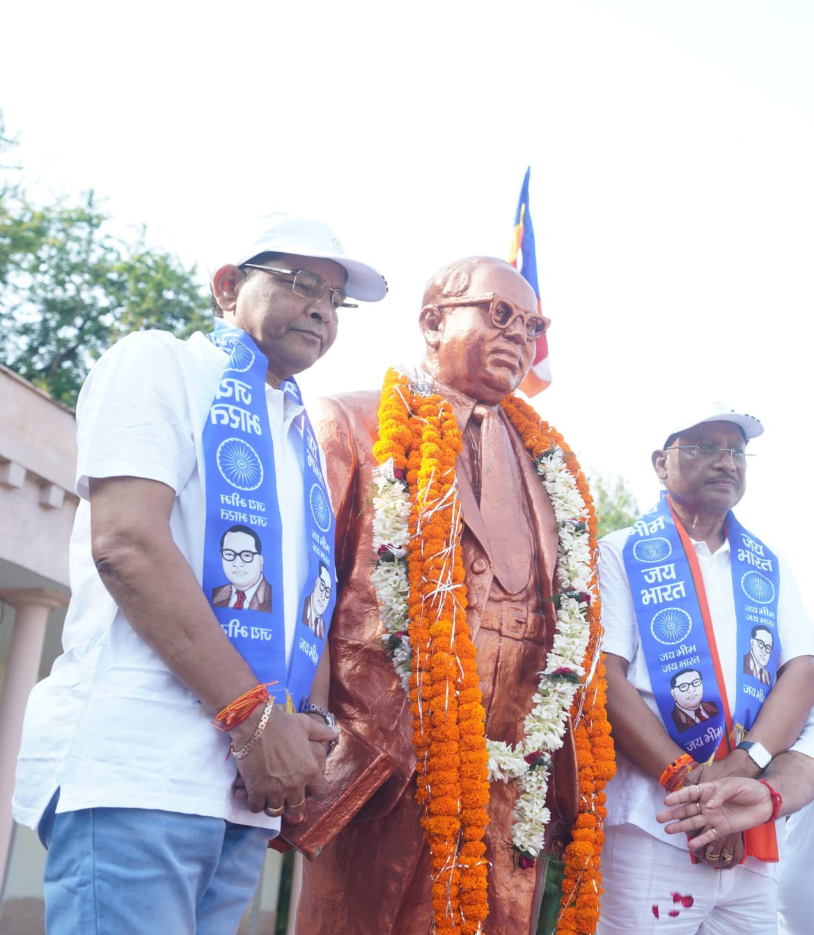 मुख्यमंत्री श्री विष्णु देव साय ने डॉ. भीमराव अम्बेडकर की जयंती पर उन्हें किया नमन