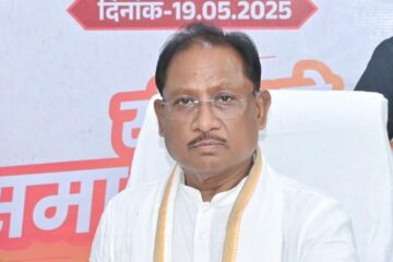 मुख्यमंत्री के कड़े तेवर: लापरवाही पर चला सख्ती का चाबुक, दो बड़े अफसरों पर गिरी गाज
