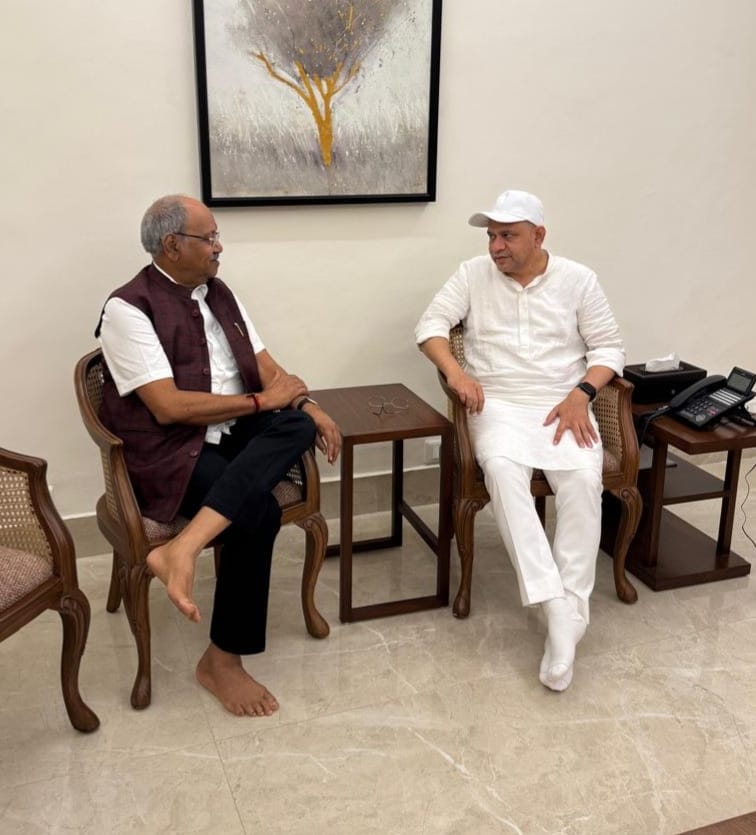 बृजमोहन अग्रवाल ने अश्विनी वैष्णव के पिता के निधन पर जताया शोक