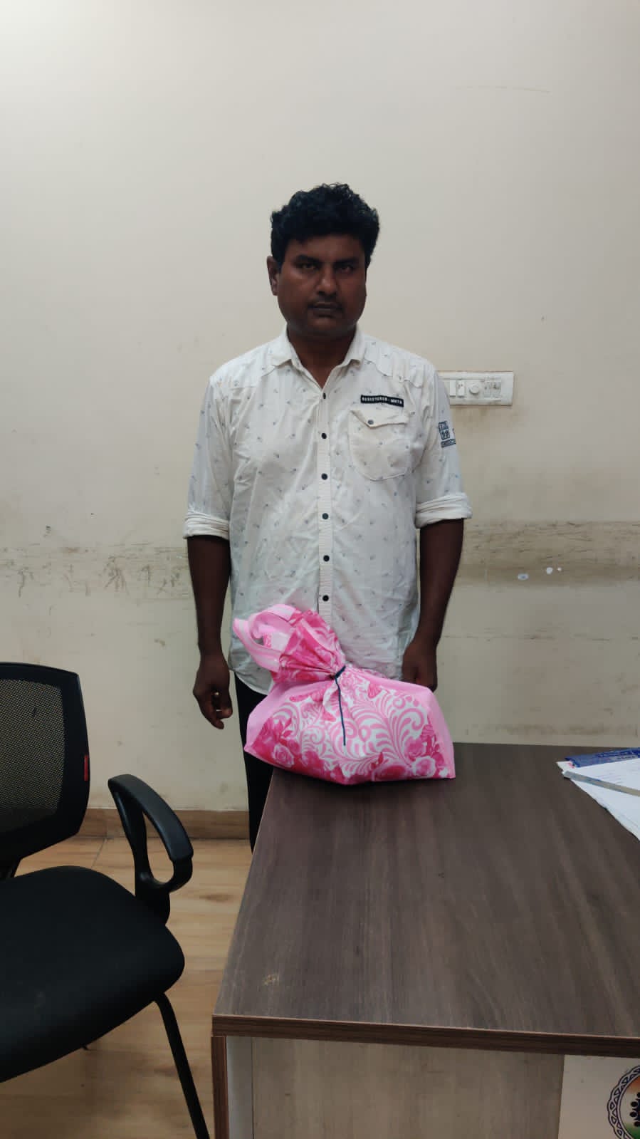 डोडा तस्कर अब्दुल कादर गिरफ्तार, 40 हजार का माल जब्त