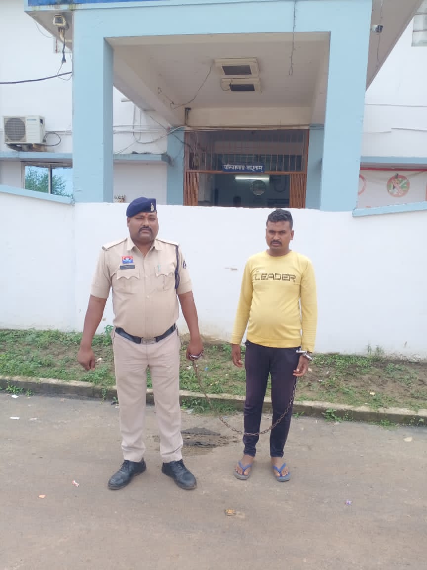 अवैध शराब के साथ युवक गिरफ्तार, 32 पौवा देशी मदिरा जब्त