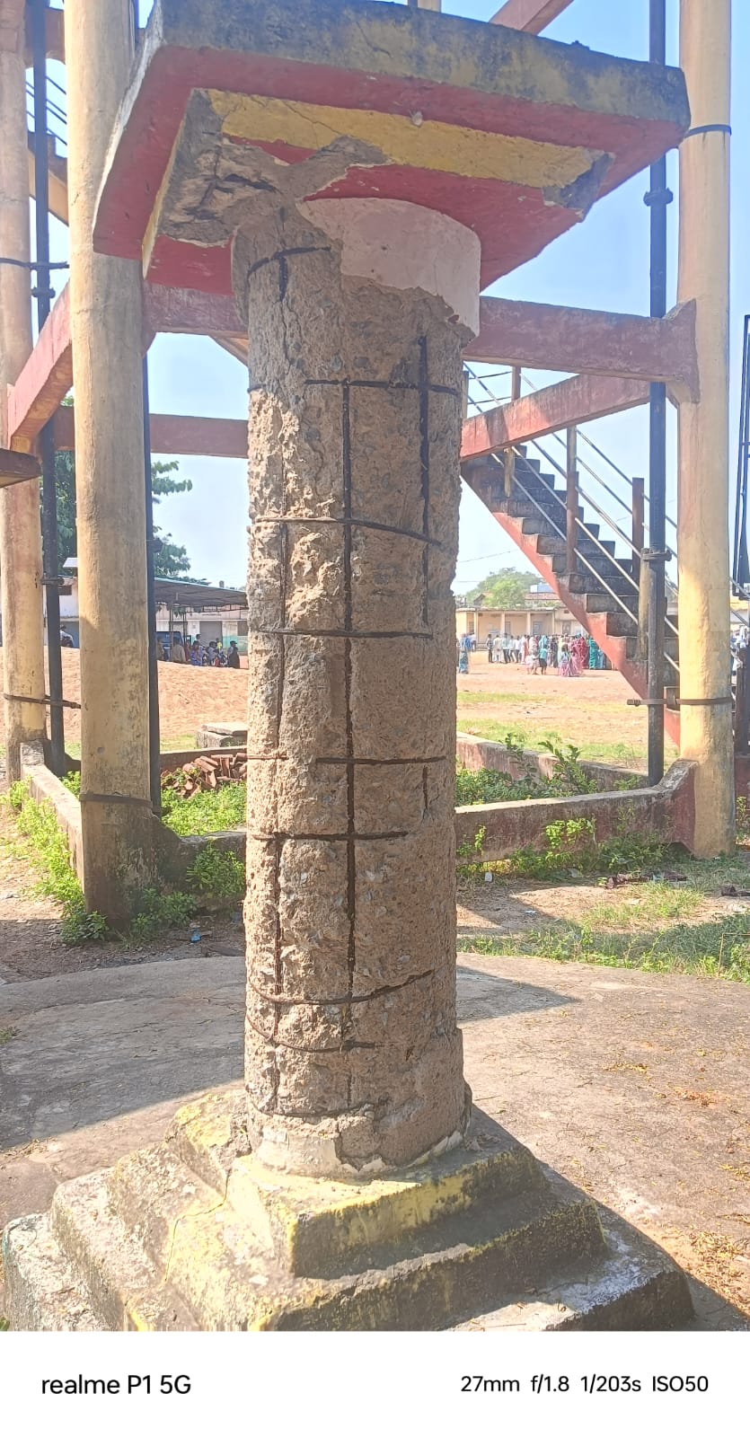 मोखला पंचायत के अटल स्तंभ की दुर्दशा पर ग्रामीणों में नाराज़गी