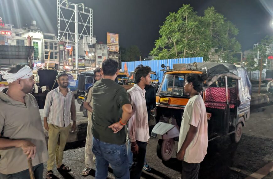 रायपुर में तड़के पुलिस की सघन चेकिंग, 60 संदिग्धों से पूछताछ